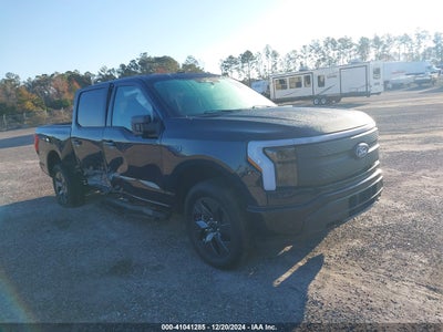 FORD F-150 LIGHTNING 2024