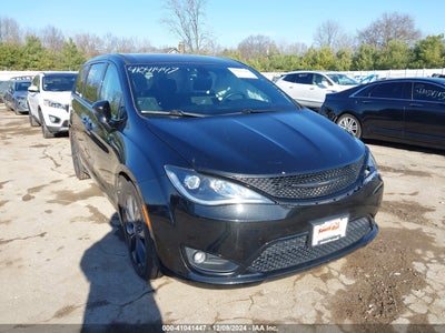 CHRYSLER PACIFICA 2019