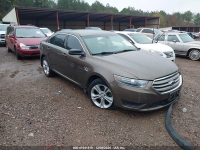 FORD TAURUS 2015