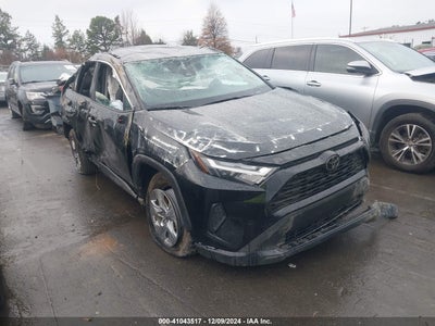 TOYOTA RAV4 2024
