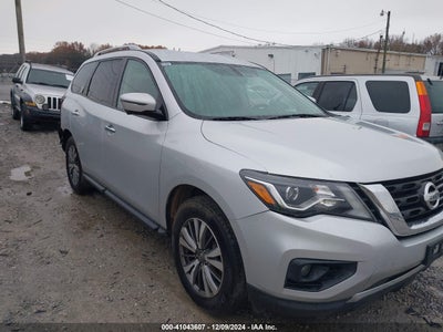 NISSAN PATHFINDER 2019