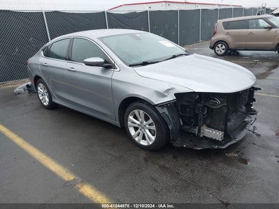 CHRYSLER 200 2015