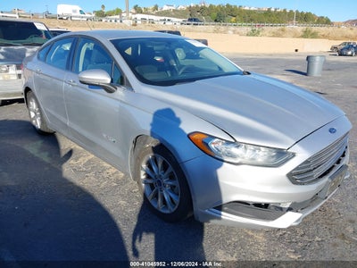 FORD FUSION HYBRID 2017