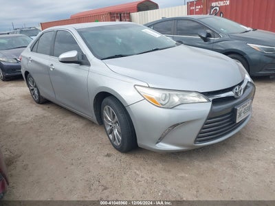 TOYOTA CAMRY 2016