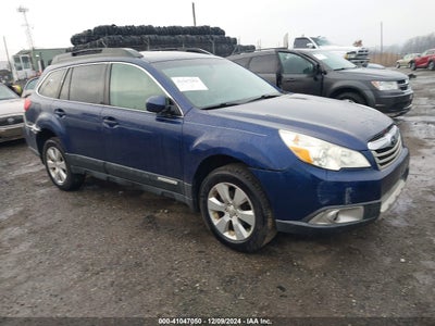SUBARU OUTBACK 2011