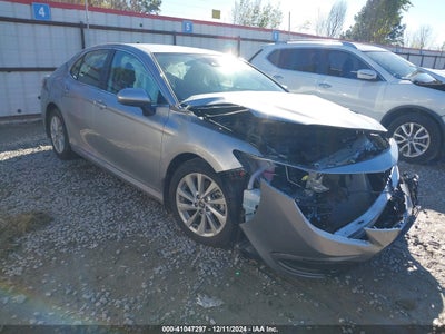 TOYOTA CAMRY 2024