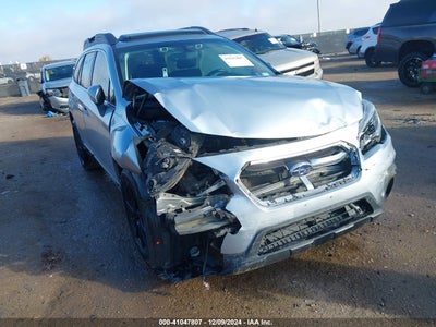 SUBARU OUTBACK 2018