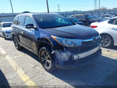 TOYOTA HIGHLANDER 2016