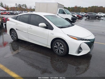TOYOTA PRIUS PRIME 2017