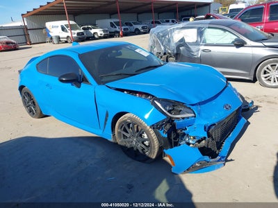 TOYOTA GR86 2024
