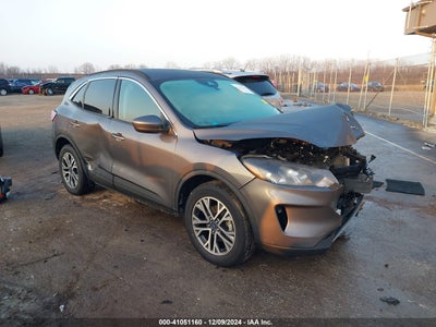 FORD ESCAPE 2021