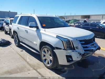 CADILLAC ESCALADE 2018