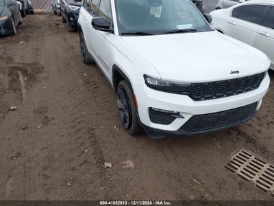 JEEP GRAND CHEROKEE 2023