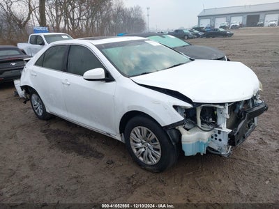 TOYOTA CAMRY 2014