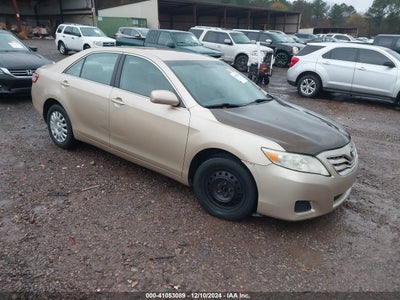 TOYOTA CAMRY 2010