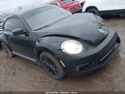 VOLKSWAGEN BEETLE 2014
