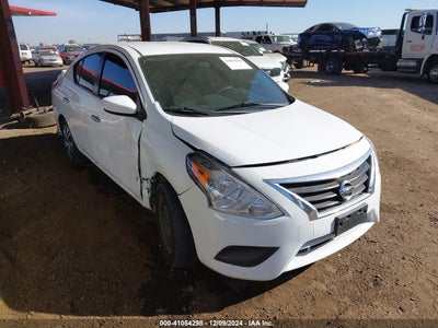 NISSAN VERSA 2019