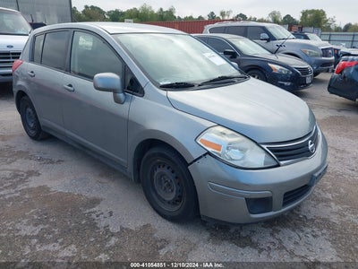 NISSAN VERSA 2010