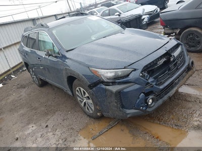 SUBARU OUTBACK 2025