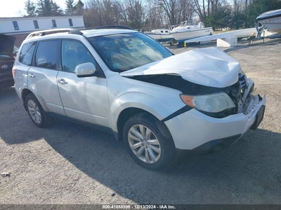 SUBARU FORESTER 2011