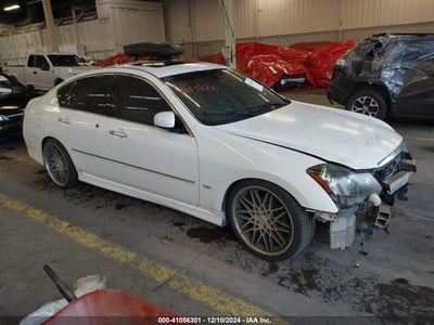INFINITI M35 2008
