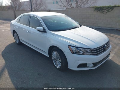 VOLKSWAGEN PASSAT 2017