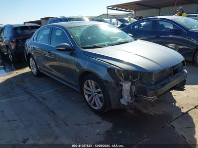 VOLKSWAGEN PASSAT 2017