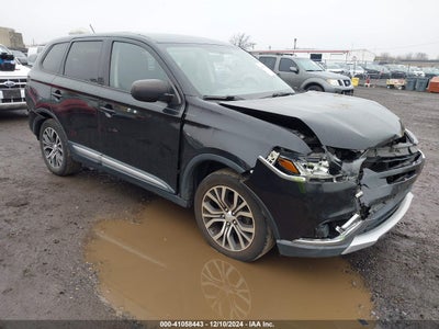 MITSUBISHI OUTLANDER 2016