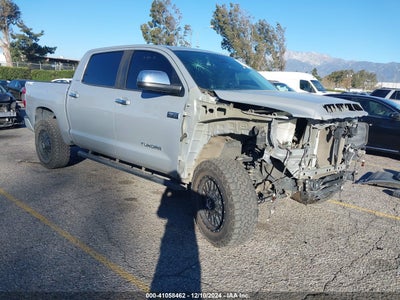 TOYOTA TUNDRA 2021