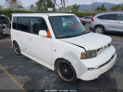 SCION XB 2005