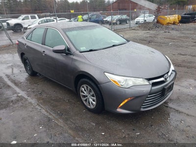 TOYOTA CAMRY 2015