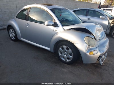 VOLKSWAGEN NEW BEETLE 2002