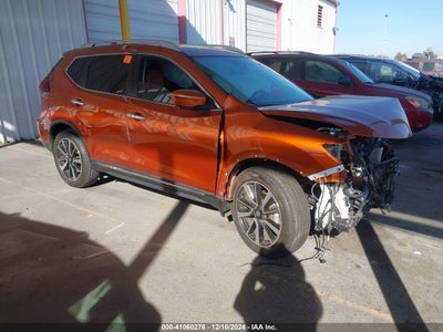 NISSAN ROGUE 2019