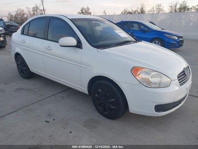 HYUNDAI ACCENT 2011