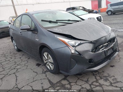 TOYOTA PRIUS 2016
