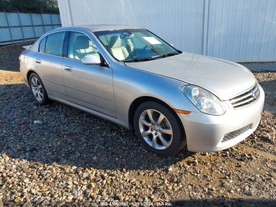 INFINITI G35 2005