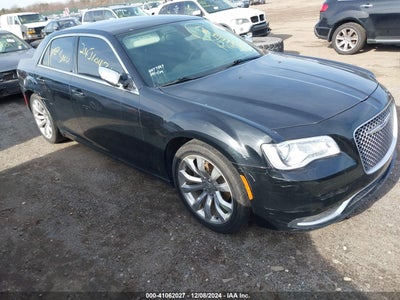 CHRYSLER 300 2019