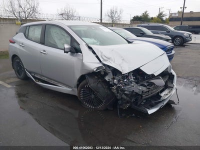 NISSAN LEAF 2023