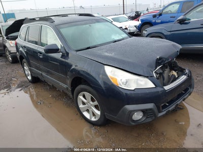 SUBARU OUTBACK 2013