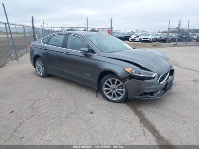 FORD FUSION HYBRID 2017