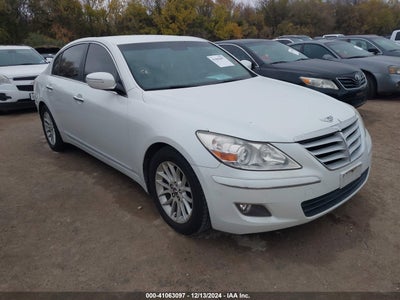 HYUNDAI GENESIS 2011