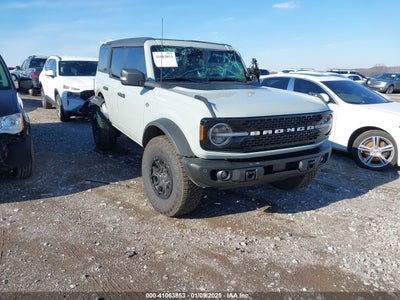 FORD BRONCO 2023