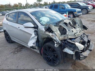 HYUNDAI ACCENT 2013