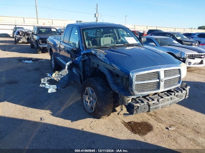 DODGE DAKOTA 2005
