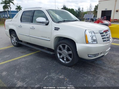 CADILLAC ESCALADE EXT 2012