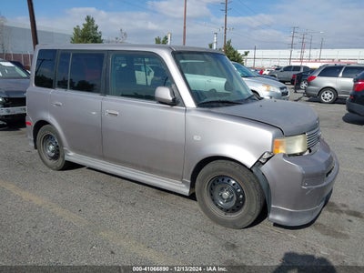 SCION XB 2005