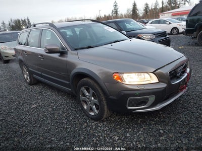 VOLVO XC70 2010