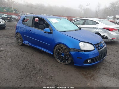 VOLKSWAGEN R32 2008