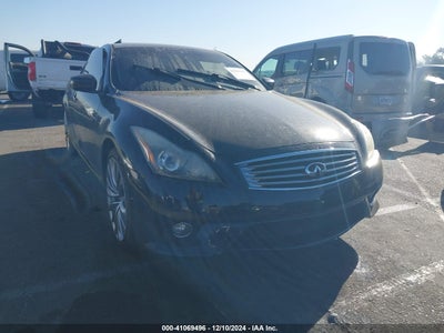 INFINITI G37 2011