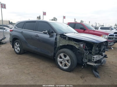 TOYOTA HIGHLANDER 2023